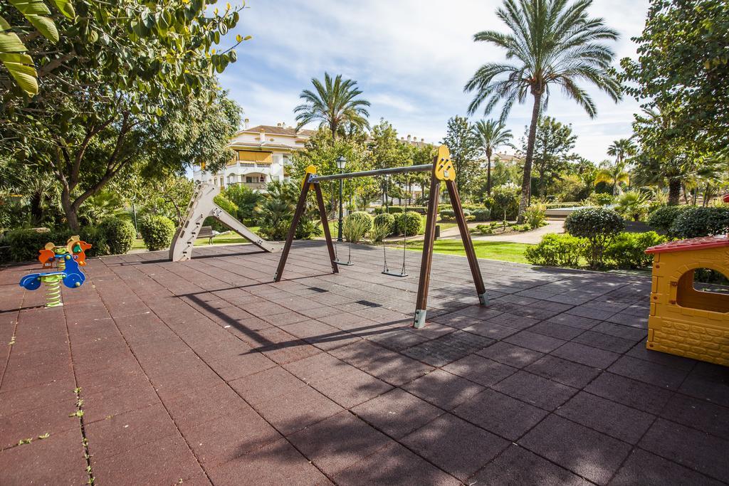Dama De Noche Playground Apartment Marbella Esterno foto