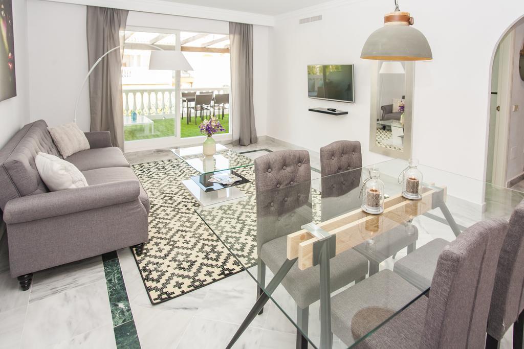Dama De Noche Playground Apartment Marbella Esterno foto