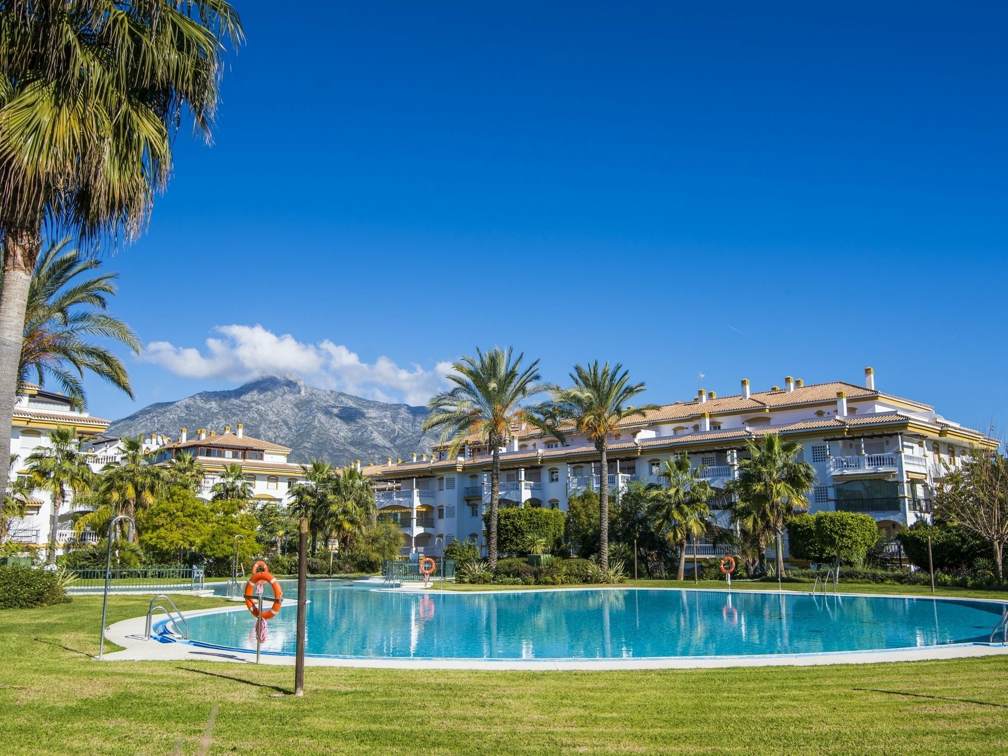 Dama De Noche Playground Apartment Marbella Esterno foto